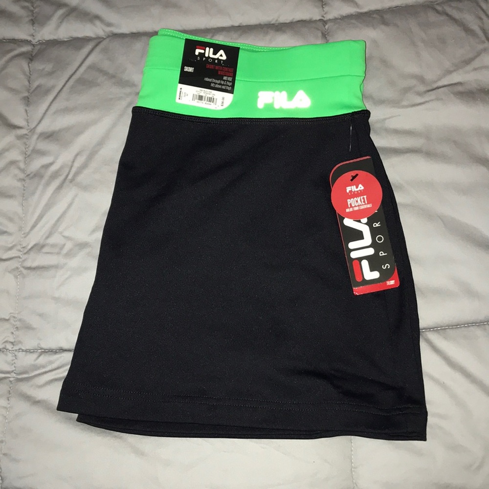 Women’s FILA tennis skort